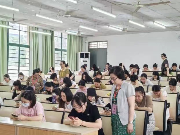 夯实基础  以赛促学